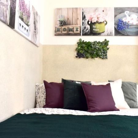Apartment In 프라하 외부 사진